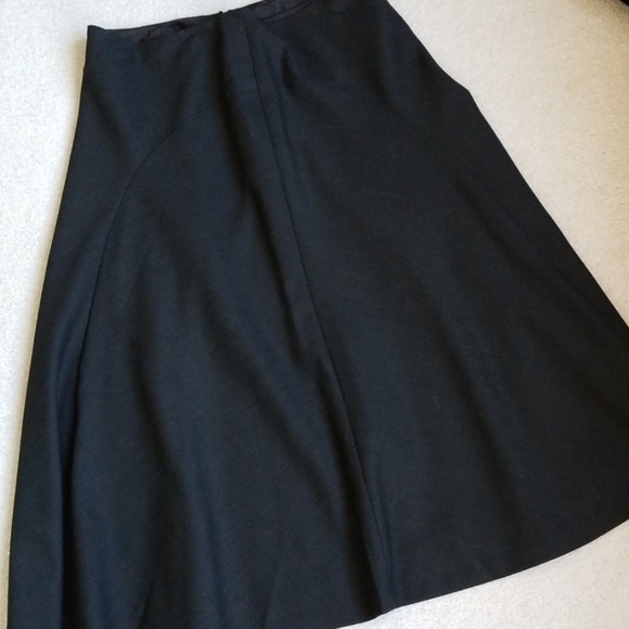 Ann Taylor Dresses & Skirts - Beautiful Ann Taylor gray skirt. NWT